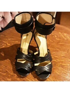 Elegant Black Strappy Women's Heels Size 6